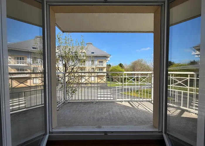 La Fregate 2 Chambres, Cuisine Bien Equipee, 2 Belles Terrasses 2 Places De Parking Privatives A15 Mn A Pied Centre En Bessin Tous Commerces Proche Golf Et Omaha Daire *